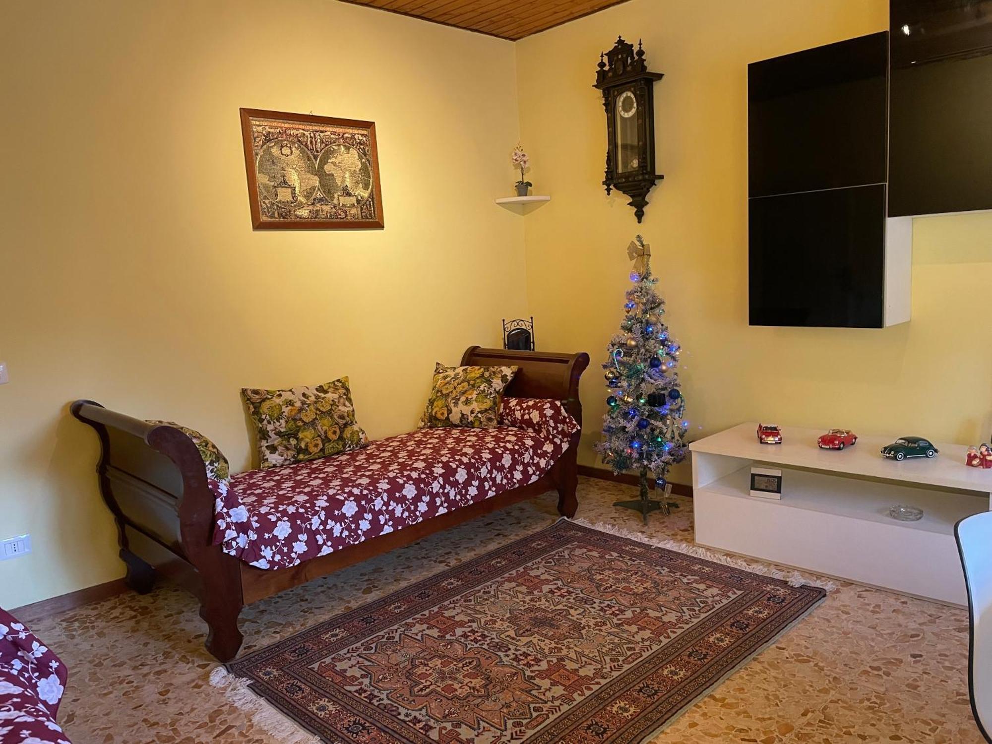 Al Campanile Centro Storico Ampio Luminoso E Panoramico Appartamento Trilocale Carsoli Esterno foto