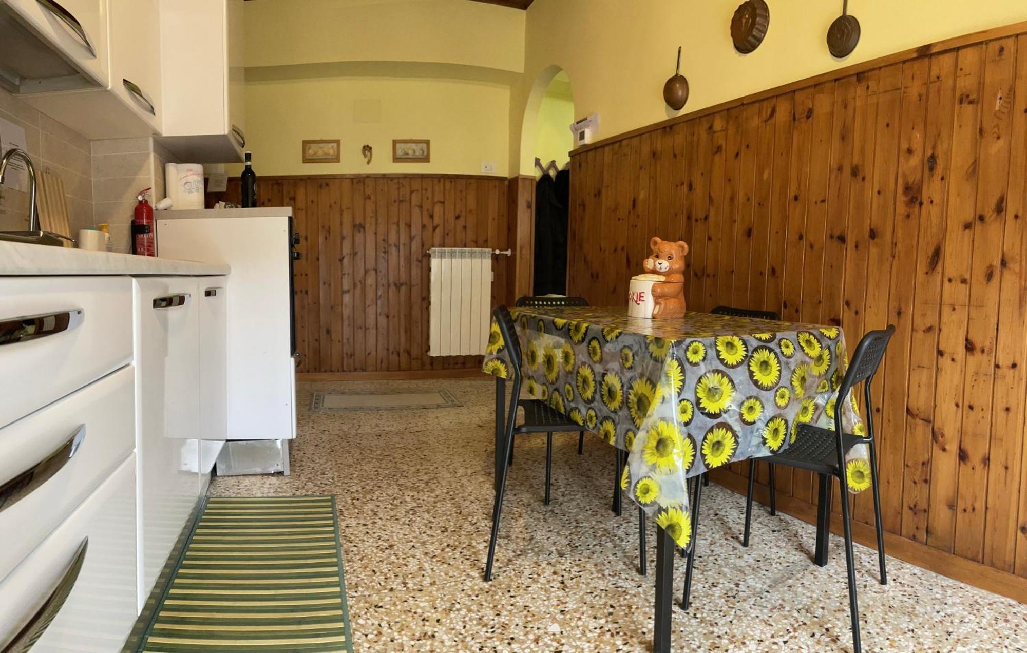 Al Campanile Centro Storico Ampio Luminoso E Panoramico Appartamento Trilocale Carsoli Esterno foto